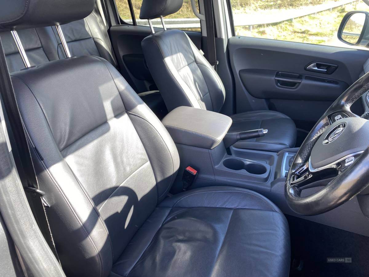 Apr 2017 Volkswagen Amarok D/Cab Pick Up Highline 2.0 BiTDI 180 BMT 4MTN Auto