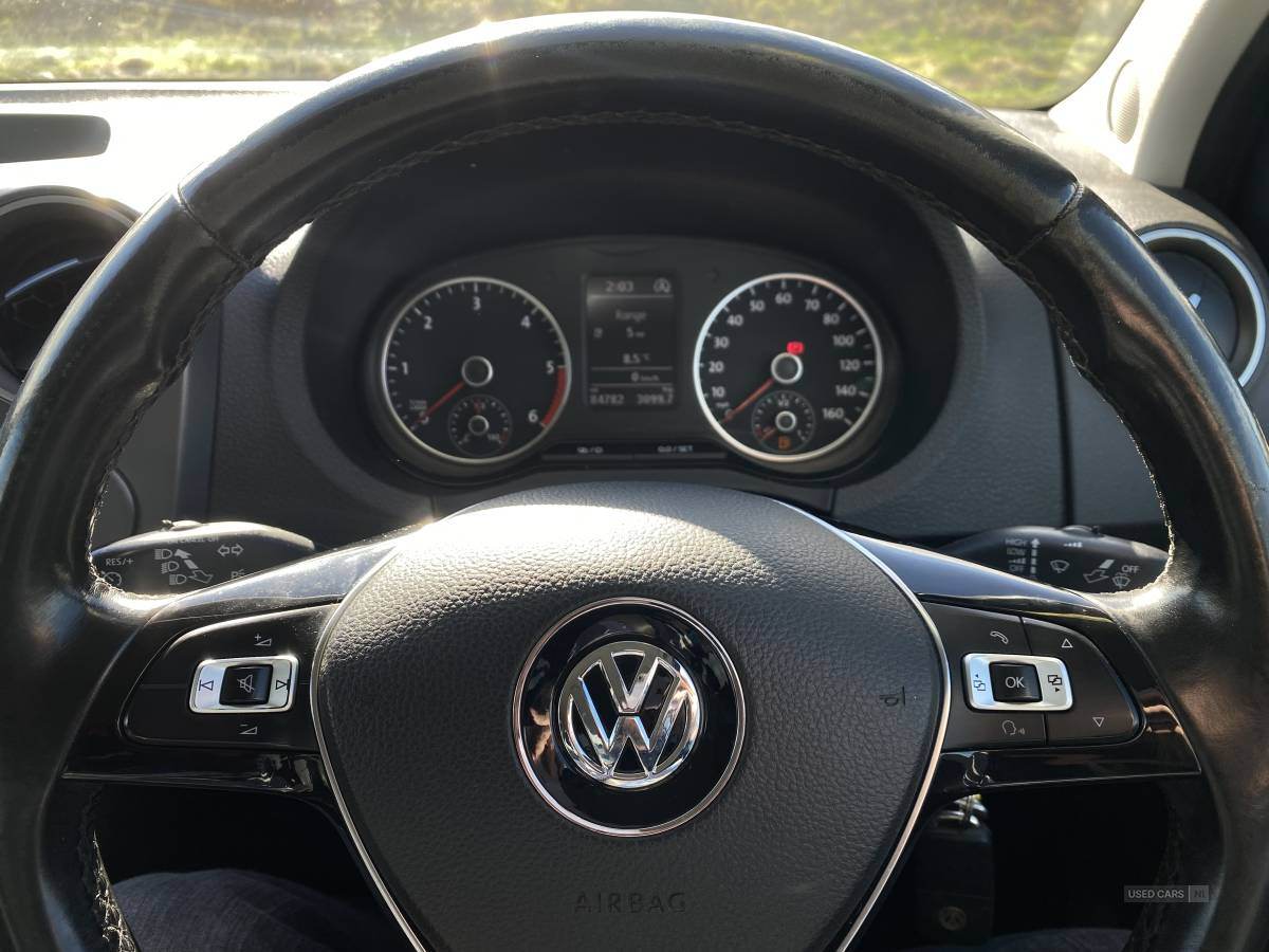 Apr 2017 Volkswagen Amarok D/Cab Pick Up Highline 2.0 BiTDI 180 BMT 4MTN Auto