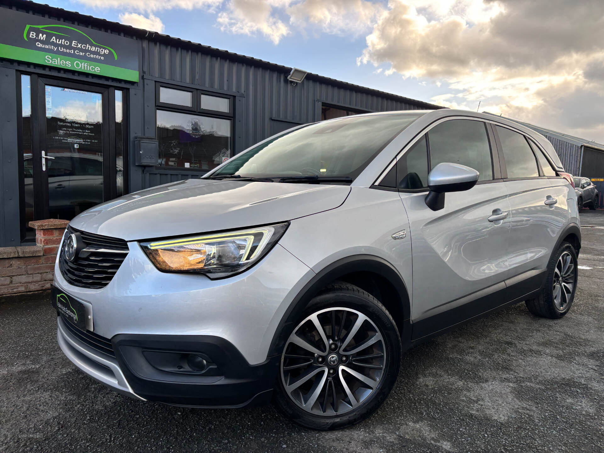 Vauxhall Crossland X HATCHBACK in Down