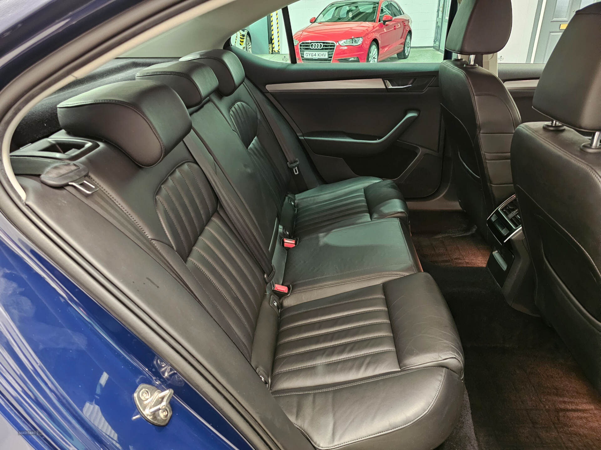 Nov 2016 Skoda Superb 2.0 TDI CR SE L Executive 5dr DSG