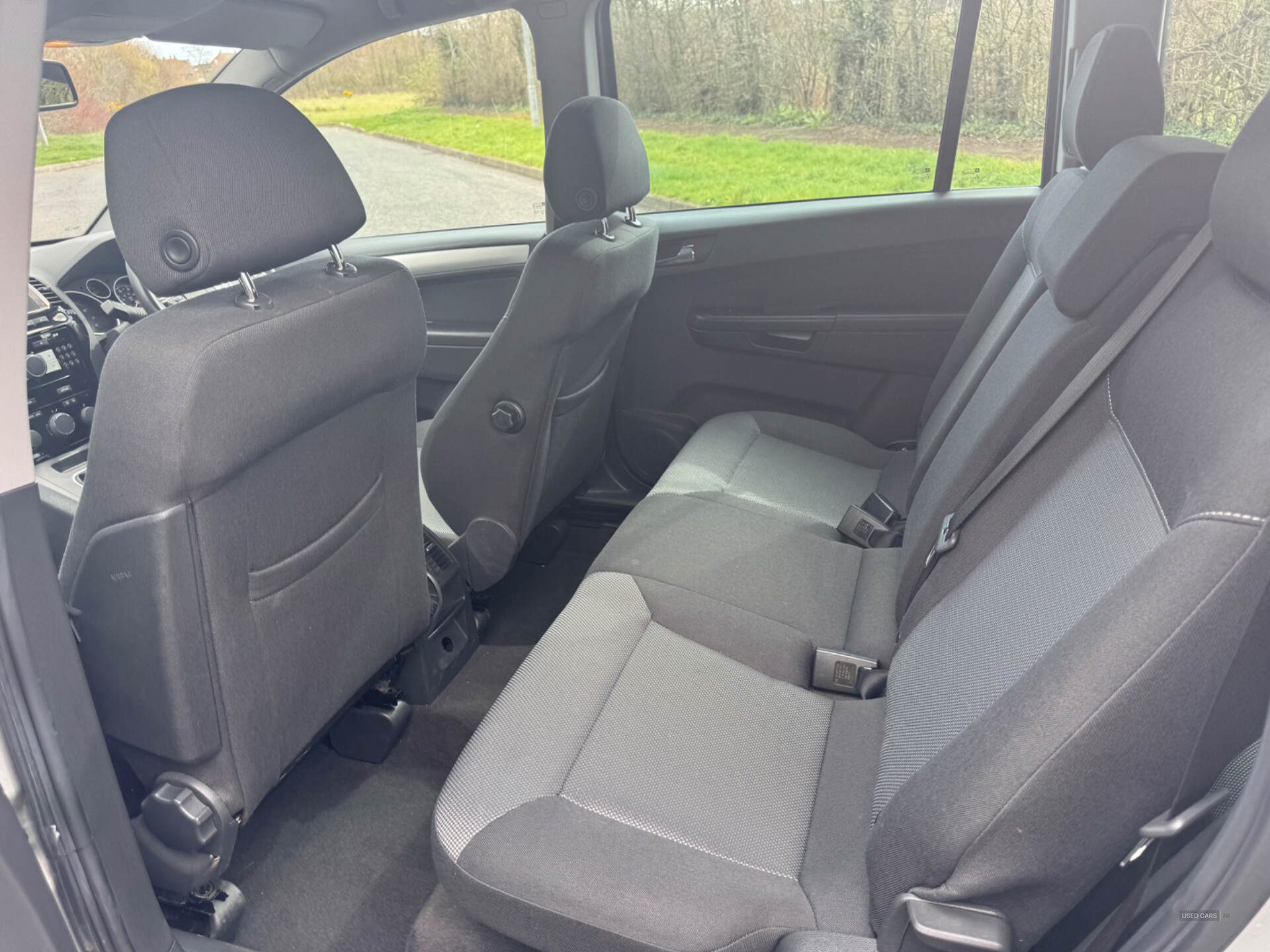 Jul 2012 Vauxhall Zafira 1.8i Design 5dr