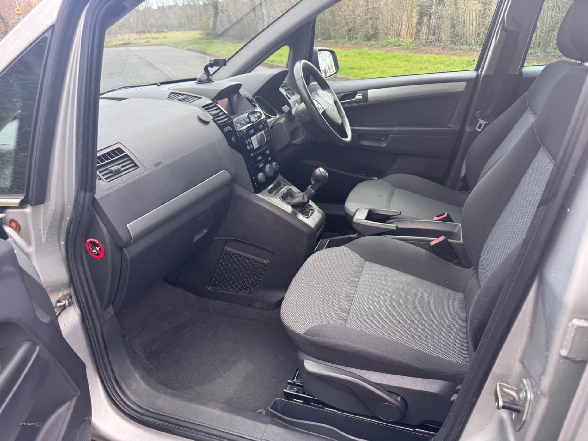 Jul 2012 Vauxhall Zafira 1.8i Design 5dr