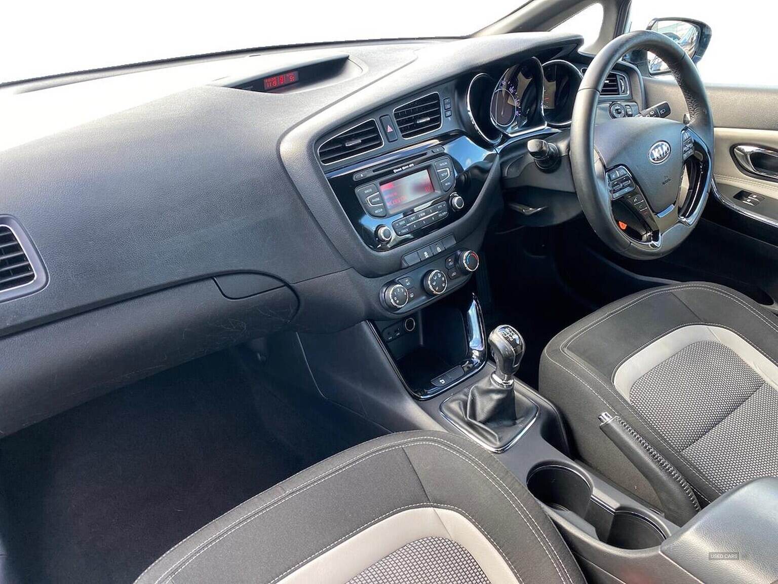 Jun 2015 Kia Pro Ceed 1.6 Crdi S Ecodynamics 3Dr