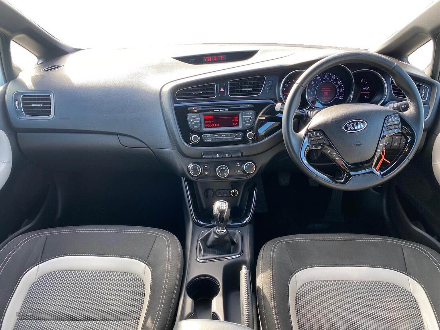 Jun 2015 Kia Pro Ceed 1.6 Crdi S Ecodynamics 3Dr