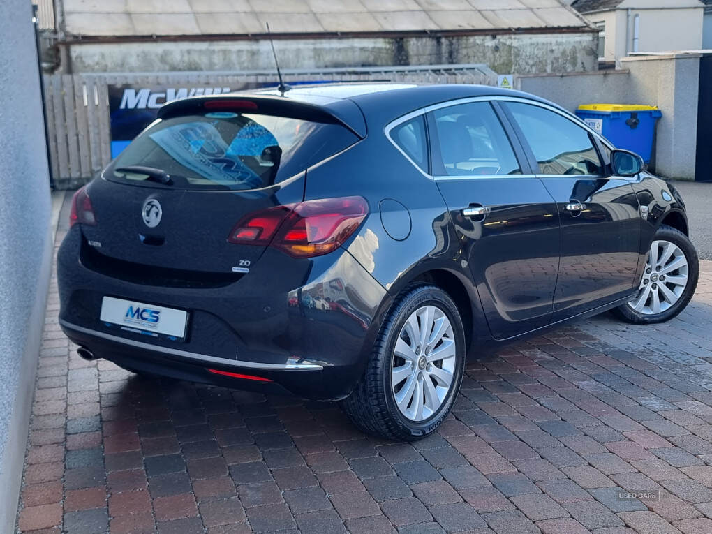 Mar 2013 Vauxhall Astra 2.0 CDTi 16V ecoFLEX Elite 5dr
