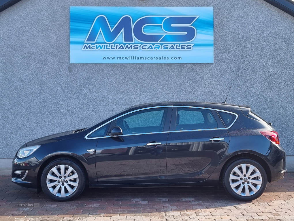 Mar 2013 Vauxhall Astra 2.0 CDTi 16V ecoFLEX Elite 5dr