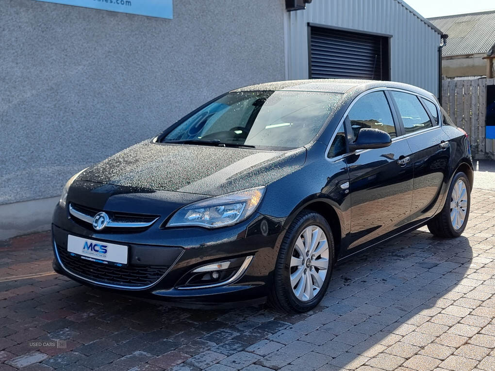 Mar 2013 Vauxhall Astra 2.0 CDTi 16V ecoFLEX Elite 5dr