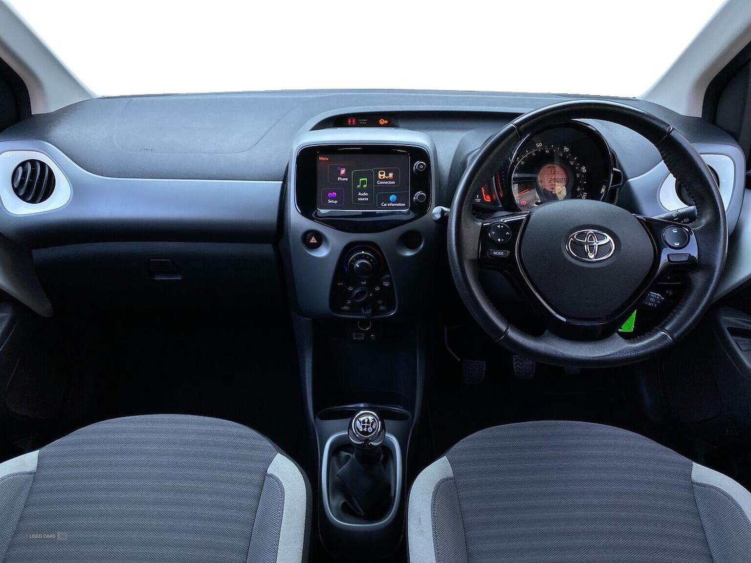 Aug 2018 Toyota Aygo 1.0 Vvt-I X-Play 5Dr