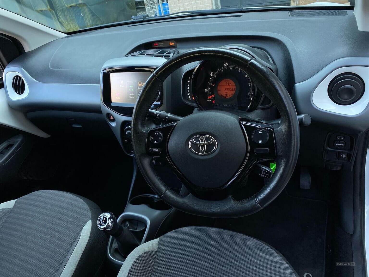 Aug 2018 Toyota Aygo 1.0 Vvt-I X-Play 5Dr