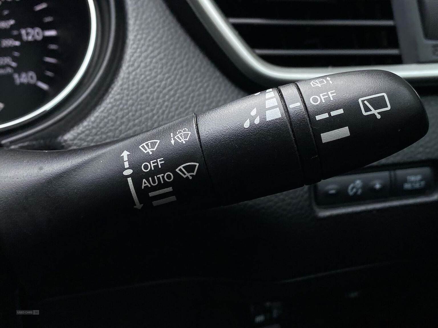Oct 2016 Nissan Qashqai 1.5 Dci N-Connecta 5Dr