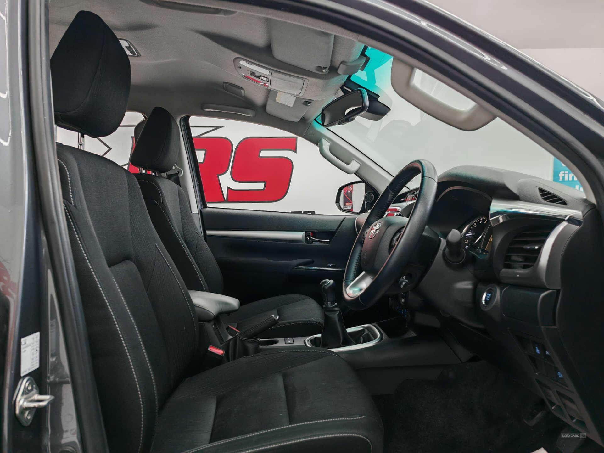 May 2022 Toyota Hilux Invincible D/Cab Pick Up 2.8 D-4D