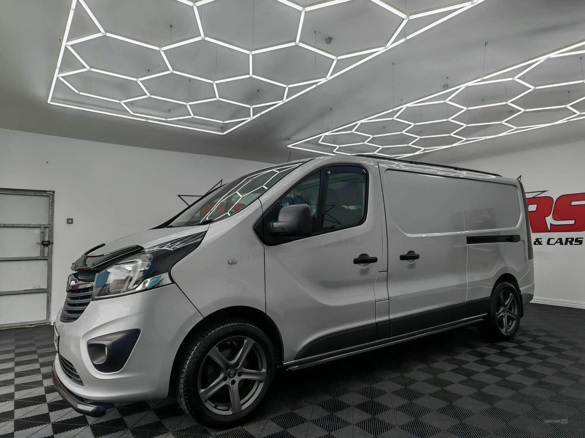 2018 Vauxhall Vivaro 1.6 Vivaro 2900 Sportive CDTi