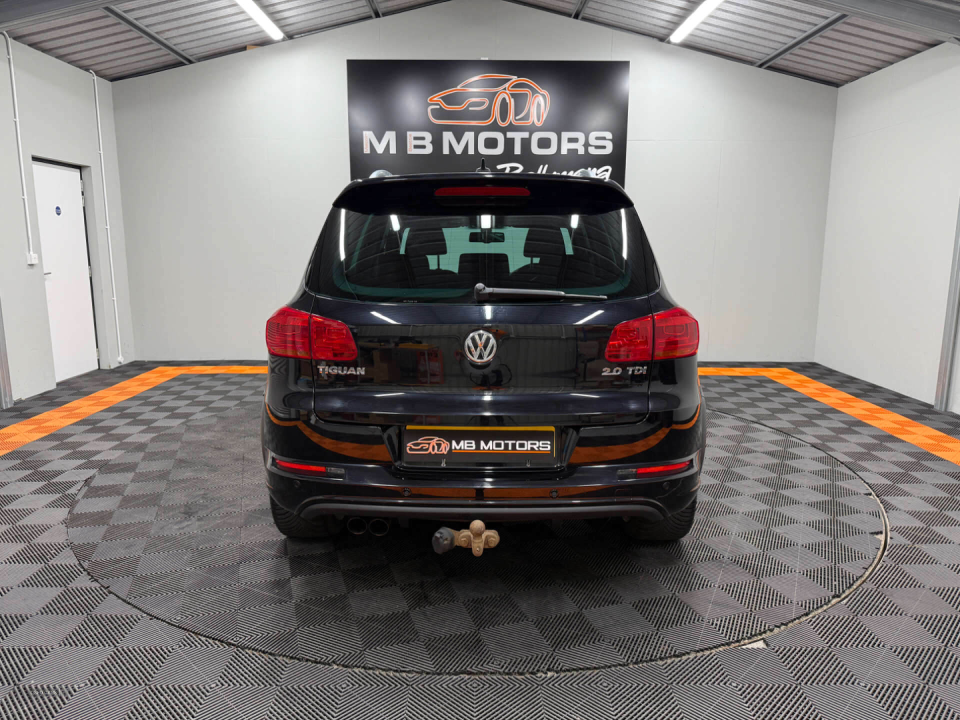 Mar 2015 Volkswagen Tiguan 2.0 TDi BlueMotion Tech R-Line 5dr DSG