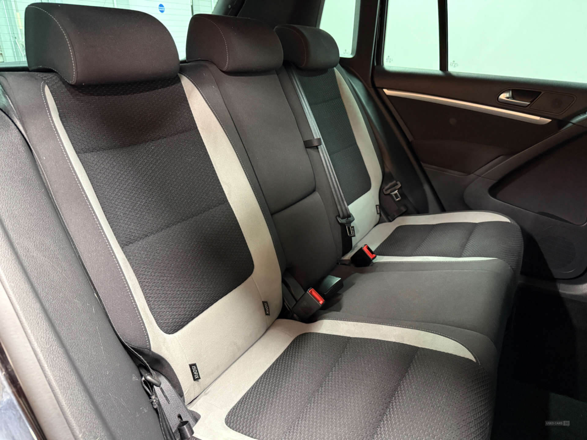Mar 2015 Volkswagen Tiguan 2.0 TDi BlueMotion Tech R-Line 5dr DSG