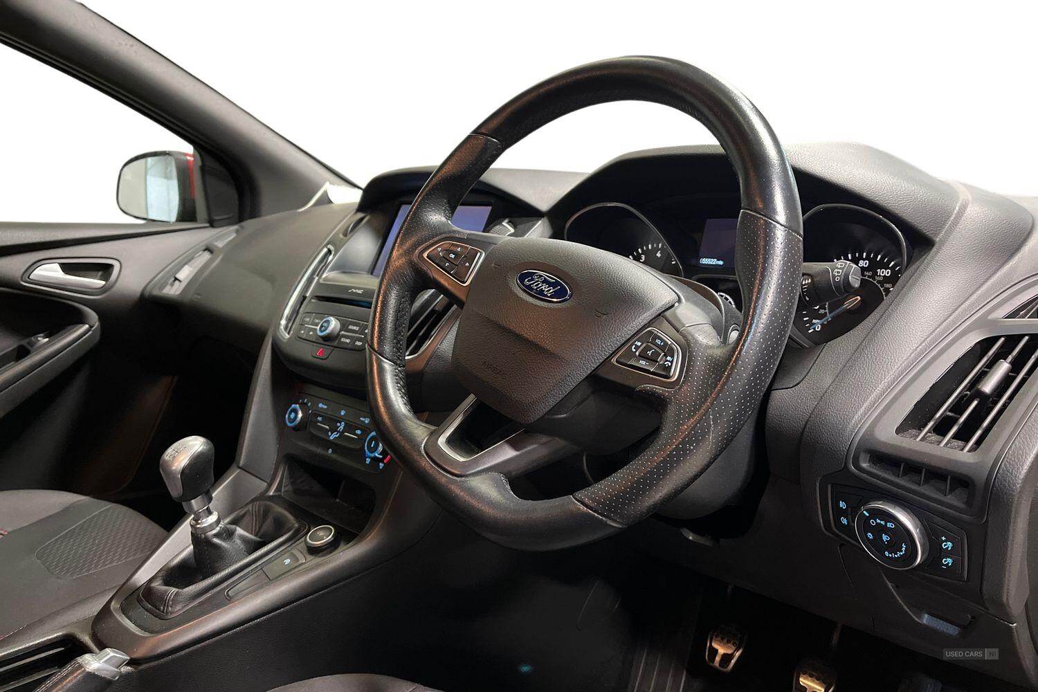 Feb 2018 Ford Focus 1.0 EcoBoost 140 ST-Line Navigation 5dr