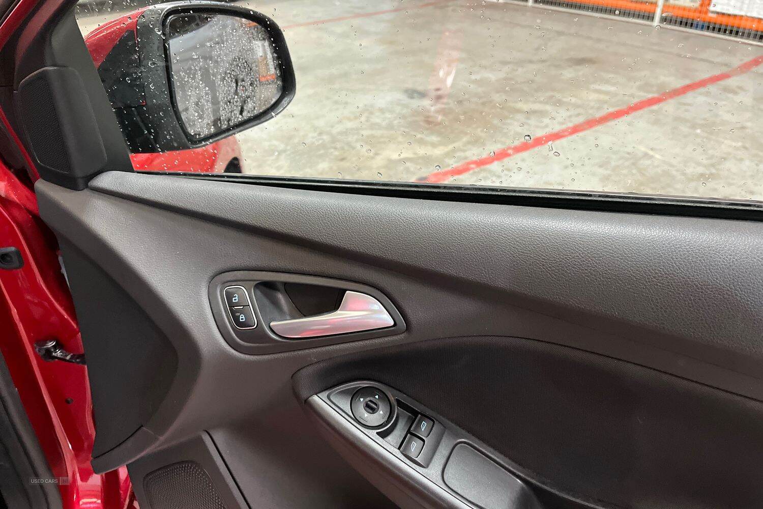 Feb 2018 Ford Focus 1.0 EcoBoost 140 ST-Line Navigation 5dr