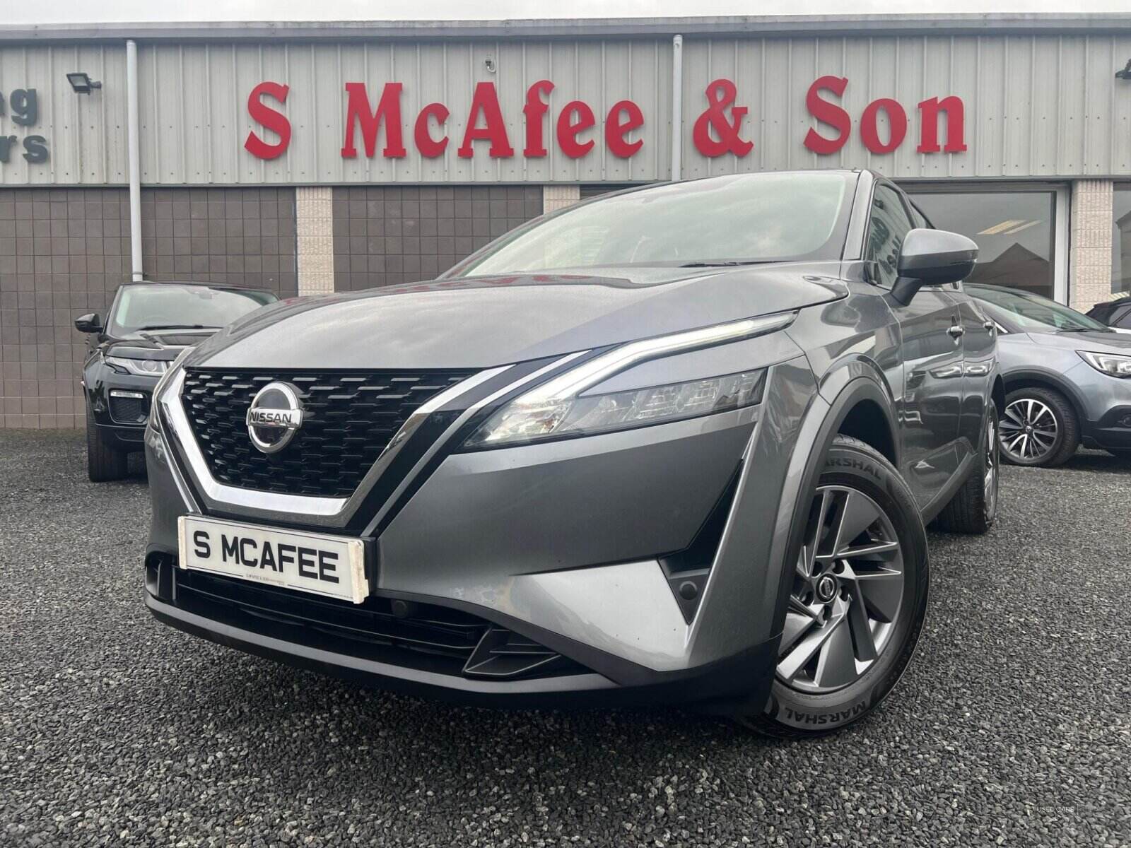 Mar 2022 Nissan Qashqai 1.3 DiG-T MH Acenta Premium 5dr