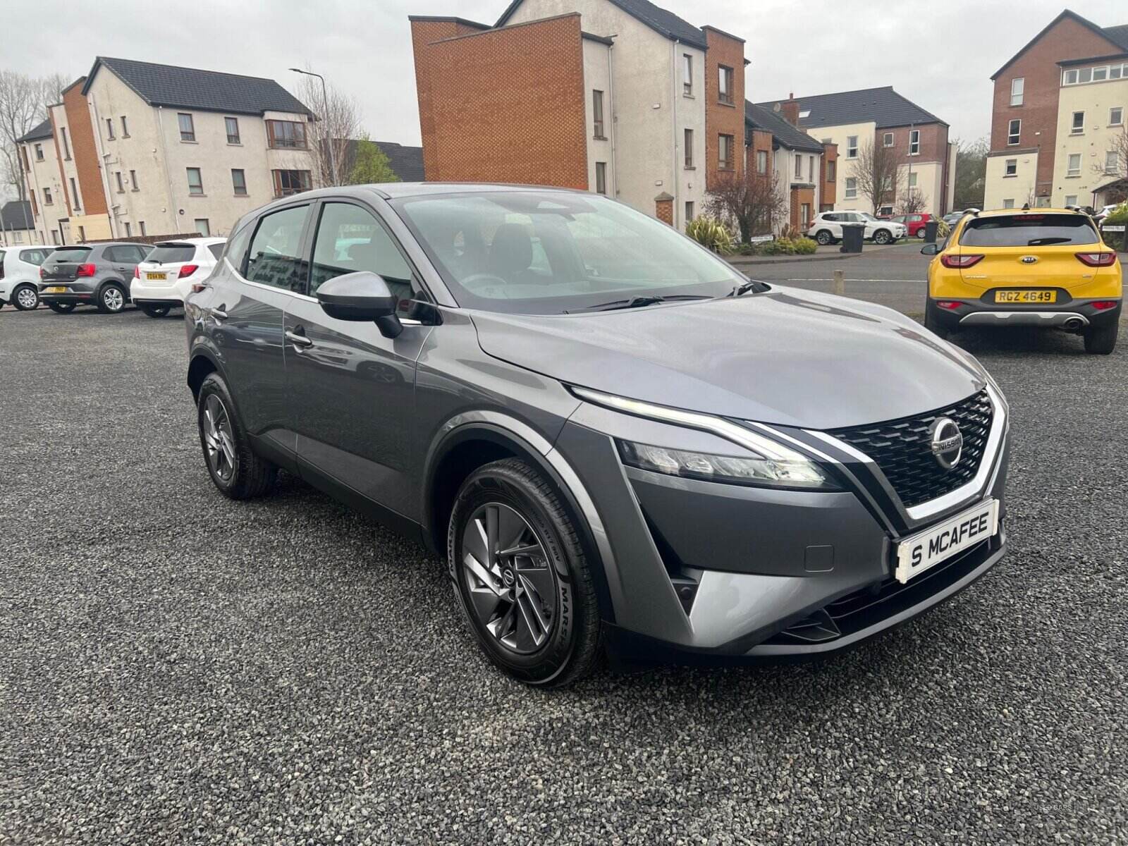 Mar 2022 Nissan Qashqai 1.3 DiG-T MH Acenta Premium 5dr