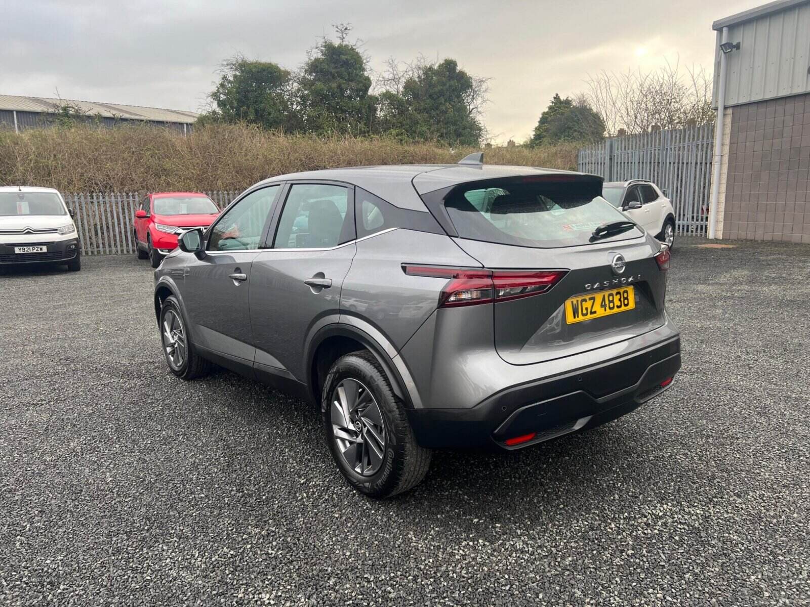 Mar 2022 Nissan Qashqai 1.3 DiG-T MH Acenta Premium 5dr
