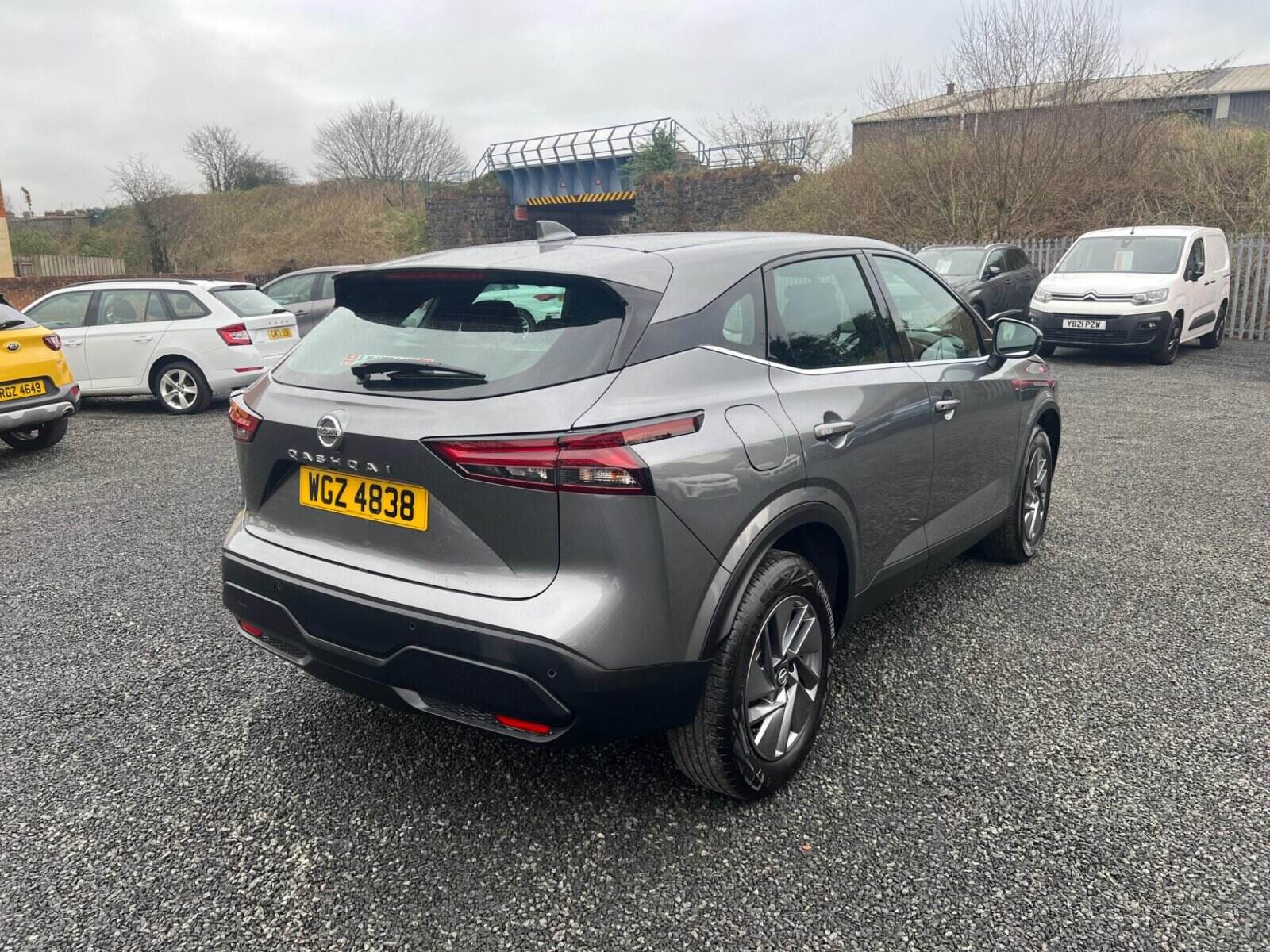 Mar 2022 Nissan Qashqai 1.3 DiG-T MH Acenta Premium 5dr