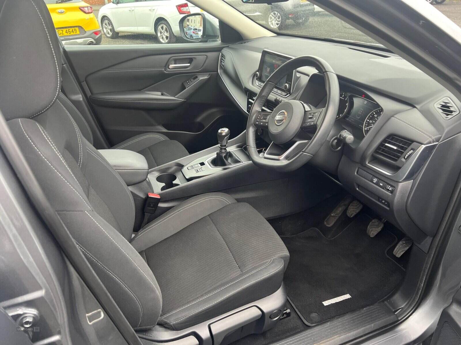 Mar 2022 Nissan Qashqai 1.3 DiG-T MH Acenta Premium 5dr
