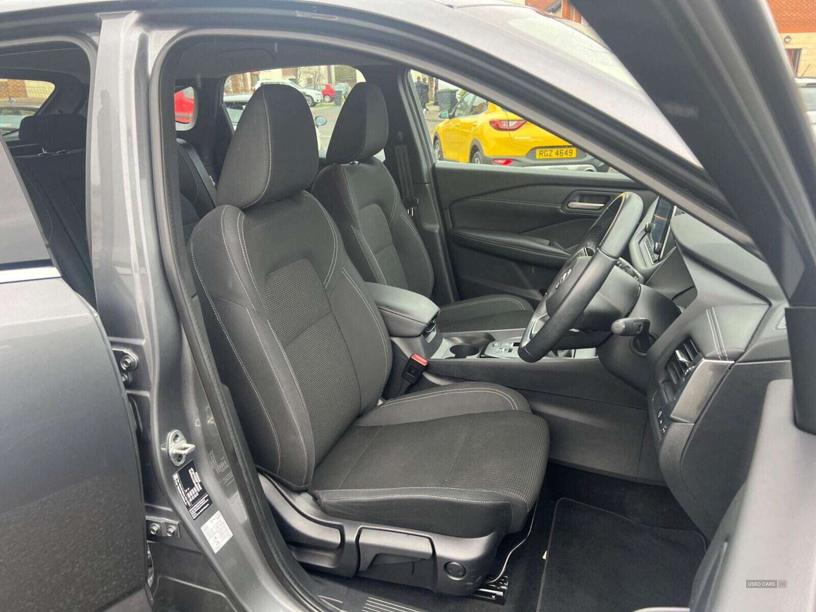 Mar 2022 Nissan Qashqai 1.3 DiG-T MH Acenta Premium 5dr