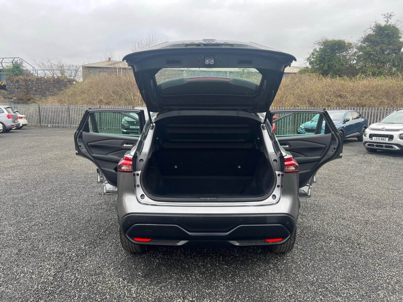 Mar 2022 Nissan Qashqai 1.3 DiG-T MH Acenta Premium 5dr