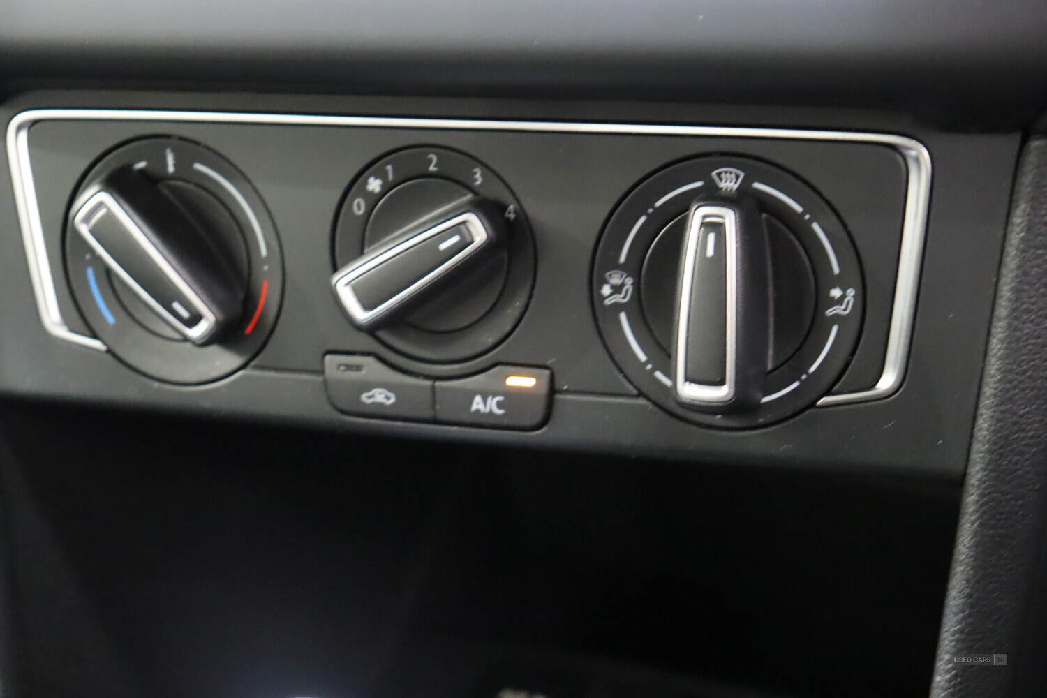 Feb 2016 Volkswagen Polo 1.2 TSI SE 5dr DSG