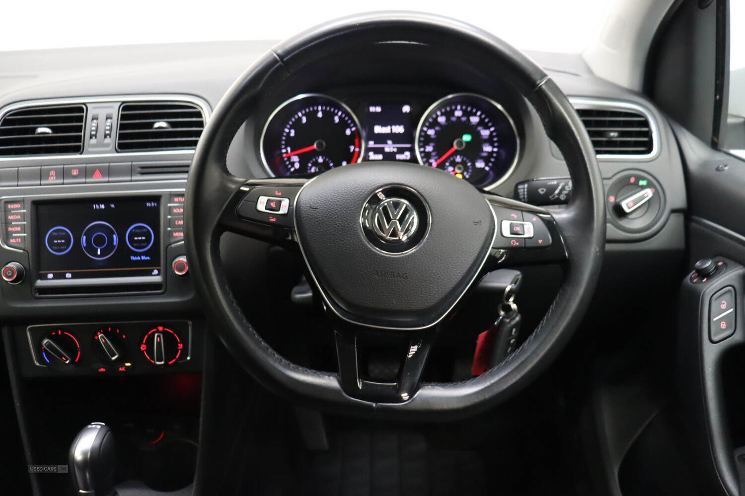 Feb 2016 Volkswagen Polo 1.2 TSI SE 5dr DSG