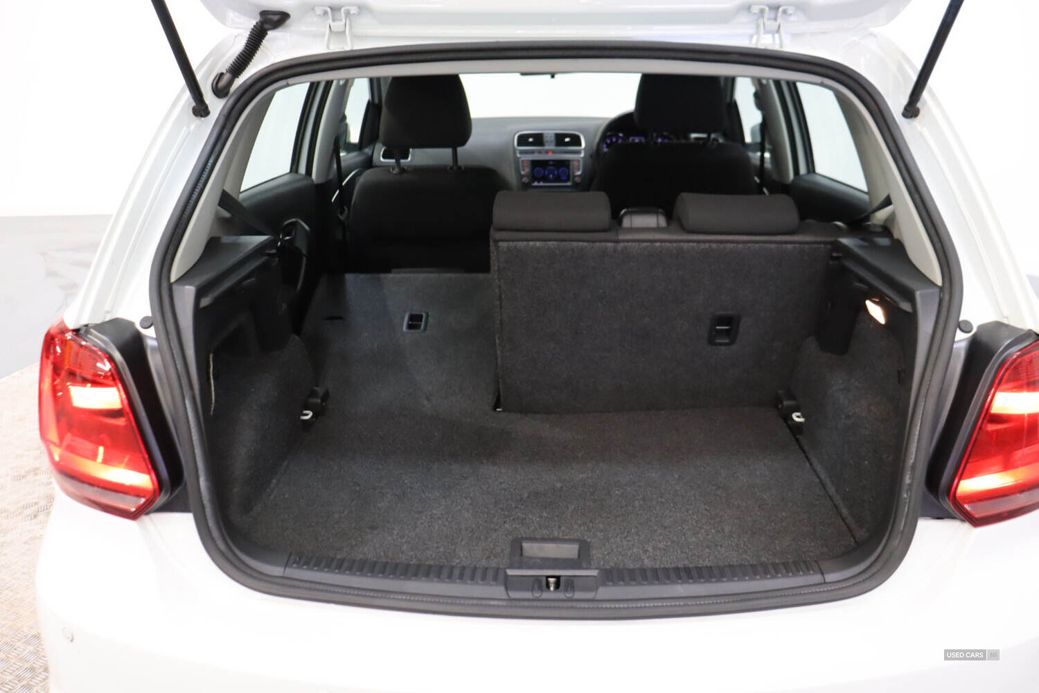 Feb 2016 Volkswagen Polo 1.2 TSI SE 5dr DSG