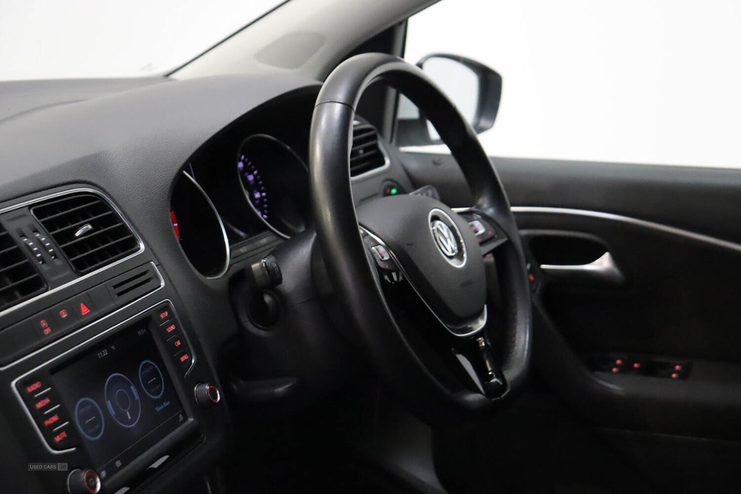 Feb 2016 Volkswagen Polo 1.2 TSI SE 5dr DSG