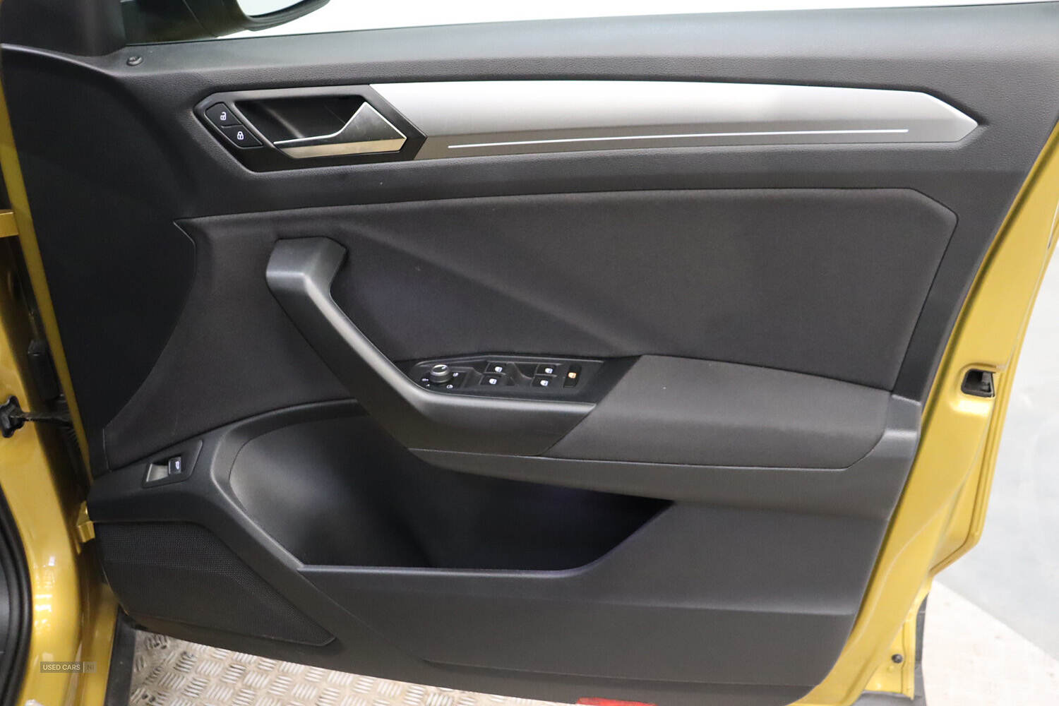 Jan 2022 Volkswagen T-Roc 1.5 TSI EVO Active 5dr
