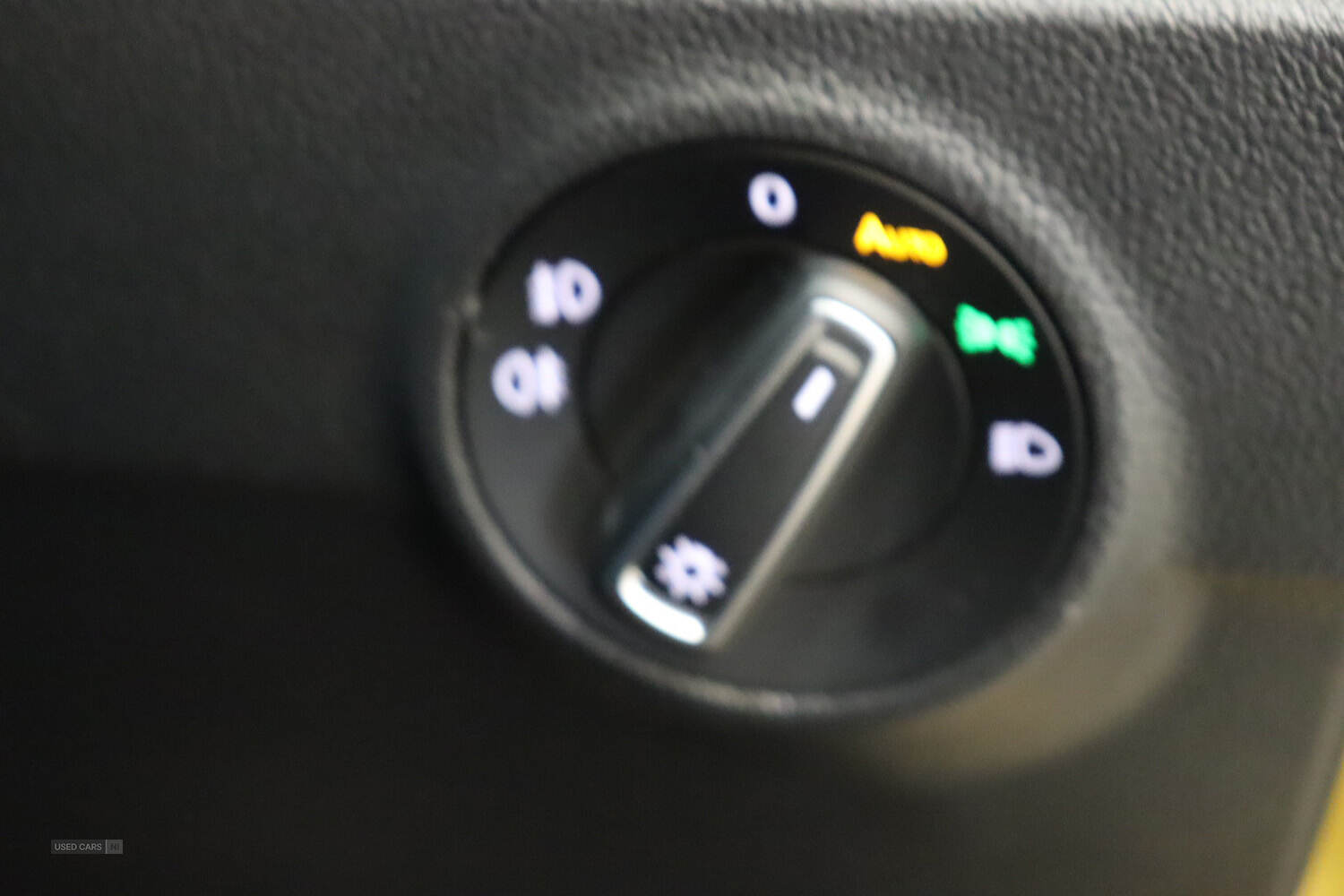 Jan 2022 Volkswagen T-Roc 1.5 TSI EVO Active 5dr