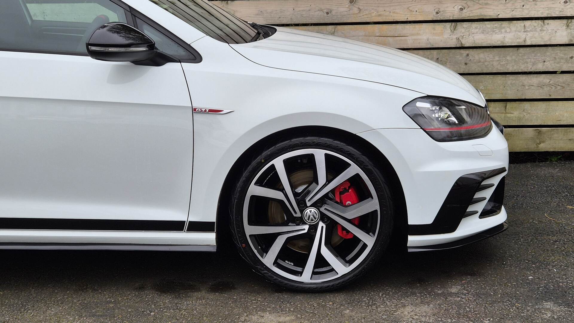 Mar 2017 Volkswagen Golf GTI CLUBSPORT EDITION 40