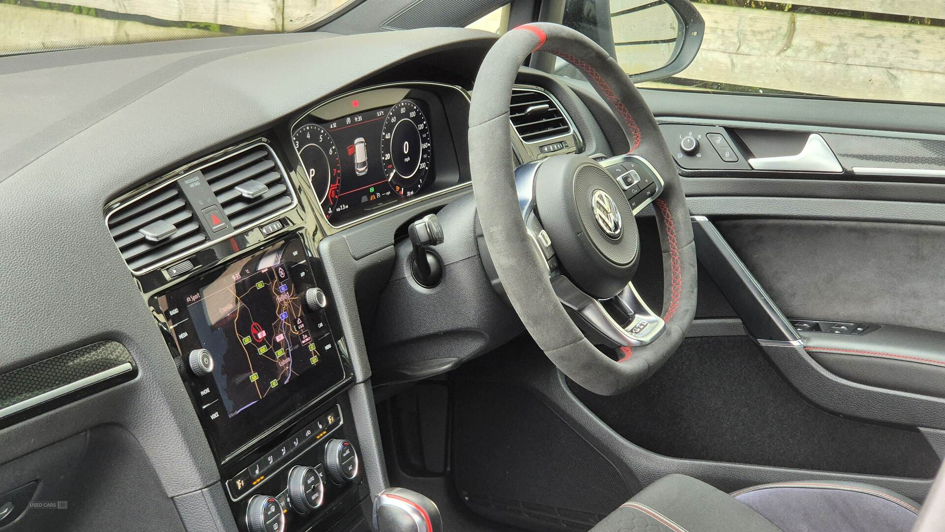 Mar 2017 Volkswagen Golf GTI CLUBSPORT EDITION 40