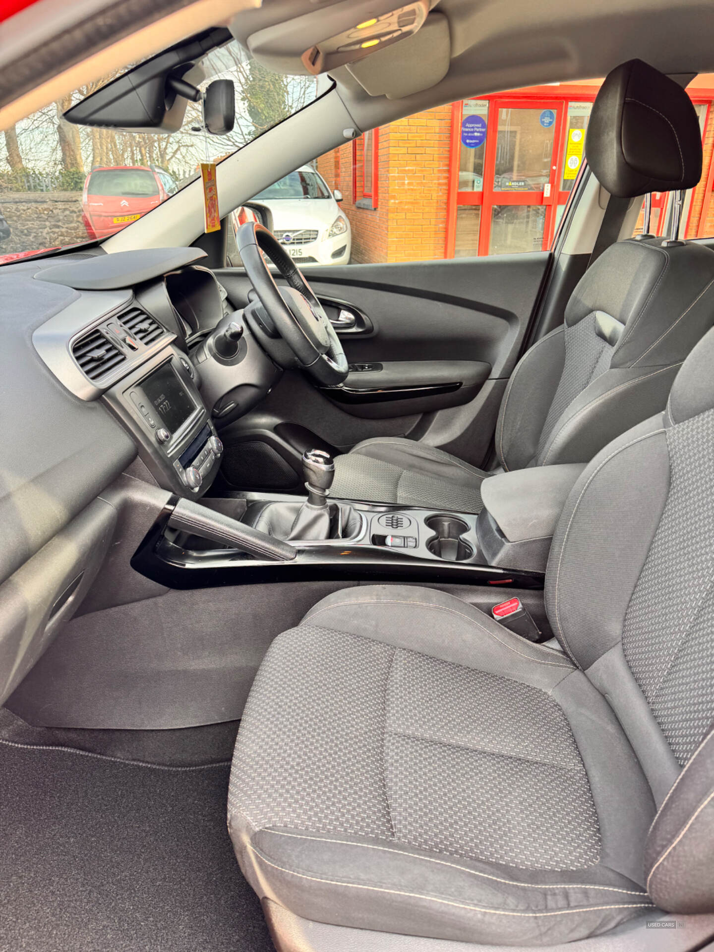Oct 2016 Renault Kadjar 1.5 dCi Dynamique Nav 5dr