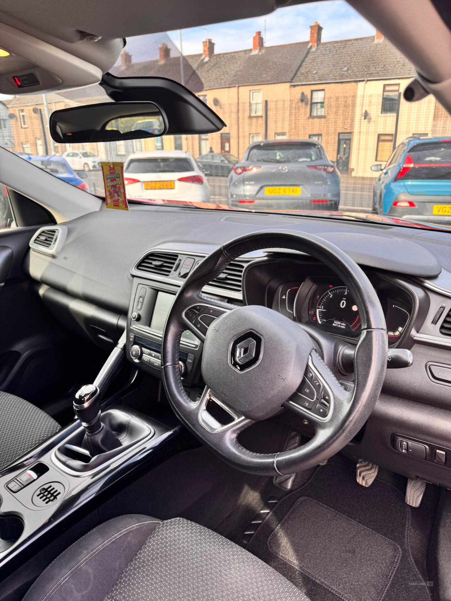 Oct 2016 Renault Kadjar 1.5 dCi Dynamique Nav 5dr