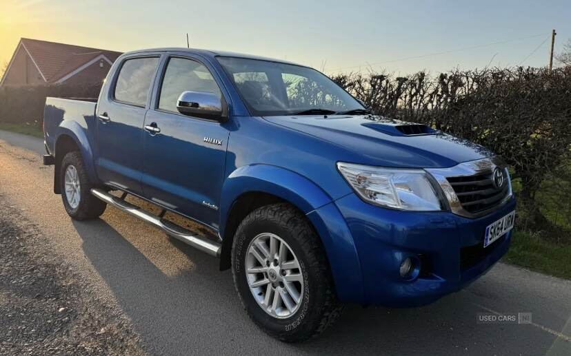 Oct 2014 Toyota Hilux Invincible D/Cab Pick Up 3.0 D-4D 4WD 171