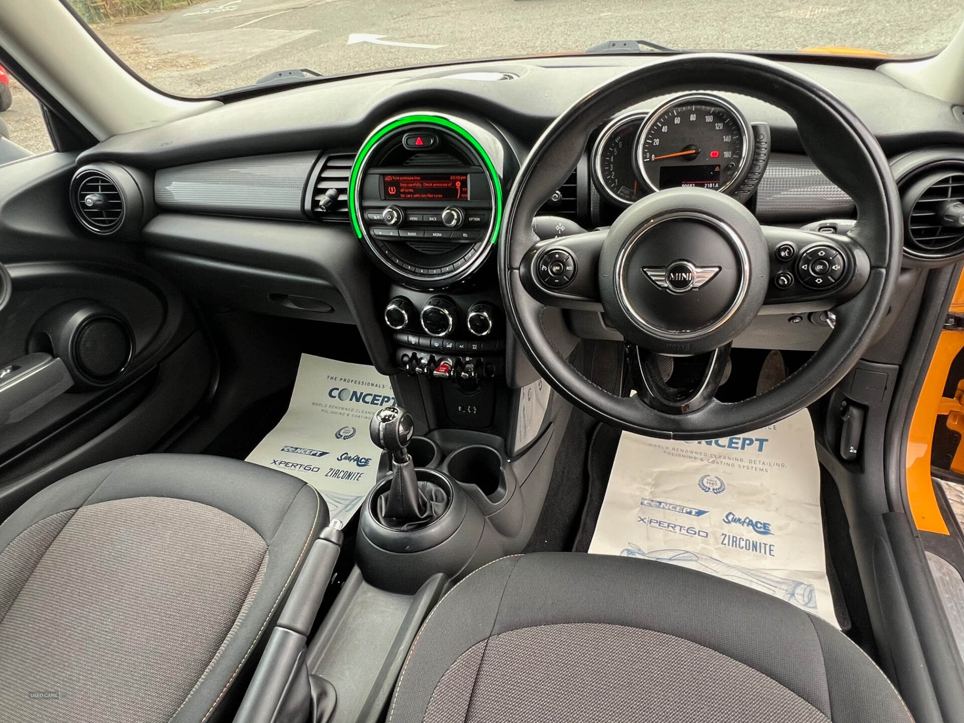 Mar 2015 MINI Hatch 1.5 Cooper 3dr