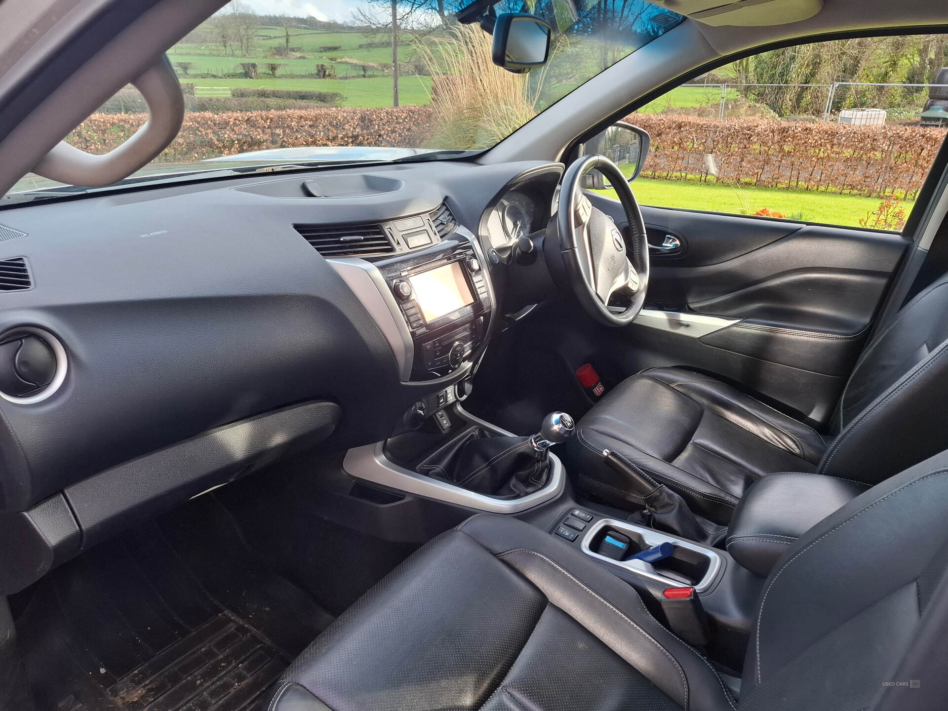 Jan 2017 Nissan Navara Double Cab Pick Up Tekna 2.3dCi 190 4WD