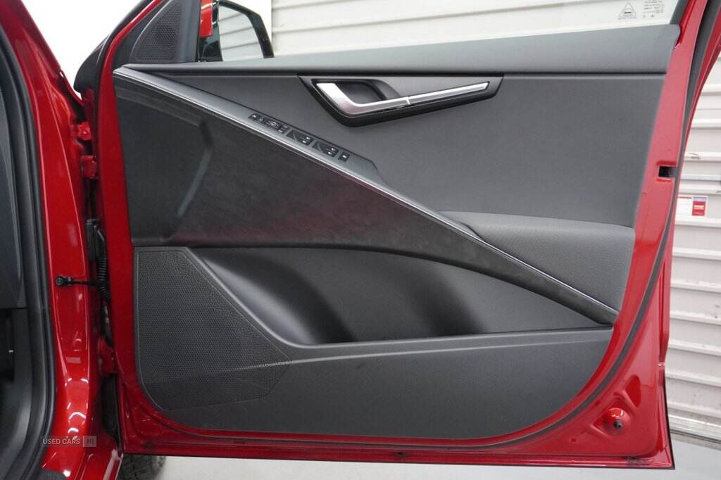 Jun 2024 Kia Niro 1.6 GDi Hybrid 3 5dr DCT