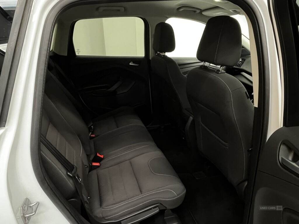 Mar 2016 Ford Kuga 2.0 TDCi 150 Zetec 5dr 2WD