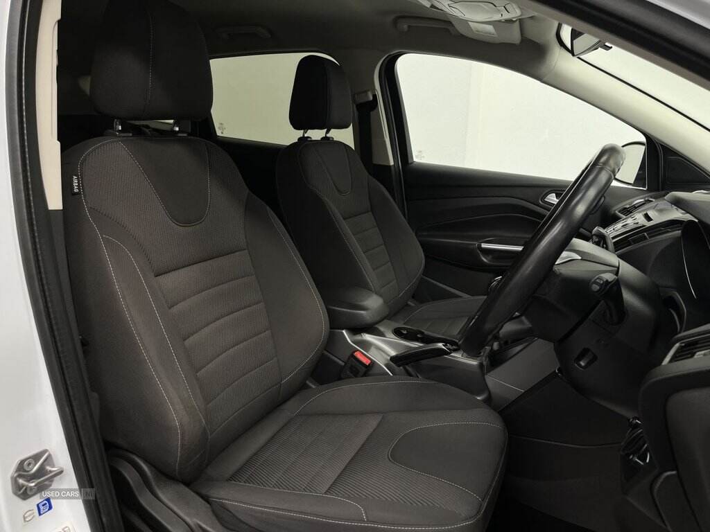 Mar 2016 Ford Kuga 2.0 TDCi 150 Zetec 5dr 2WD