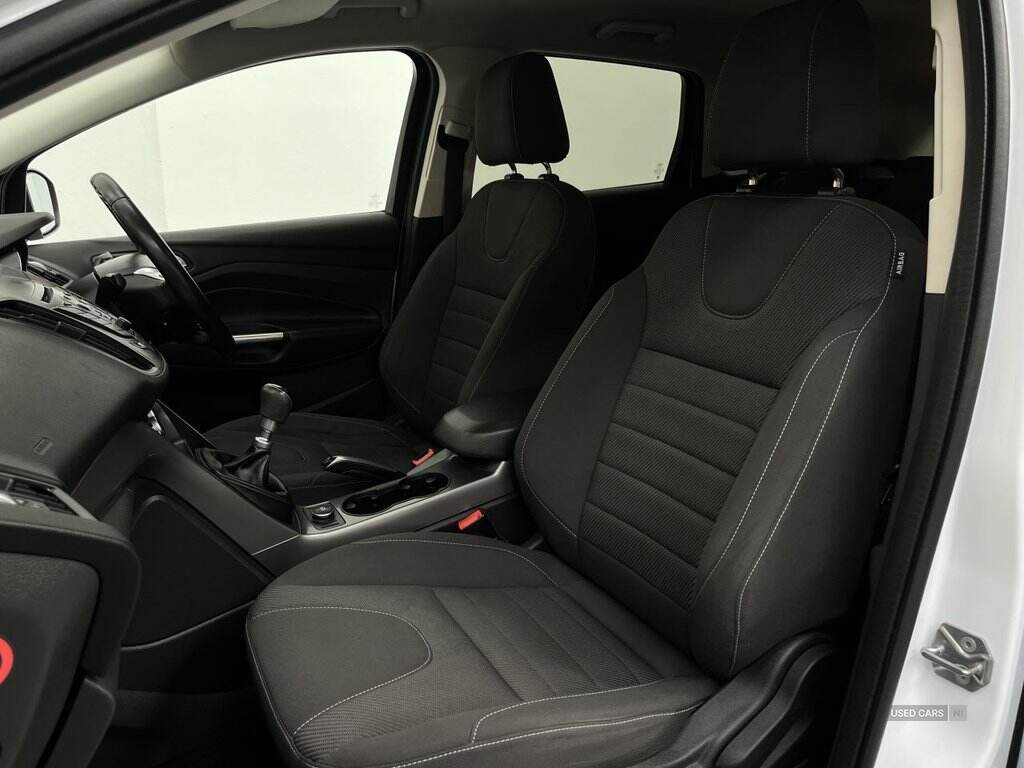 Mar 2016 Ford Kuga 2.0 TDCi 150 Zetec 5dr 2WD