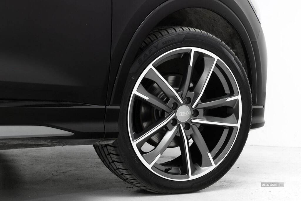 Oct 2020 Audi Q3 35 TDI S Line 5dr S Tronic