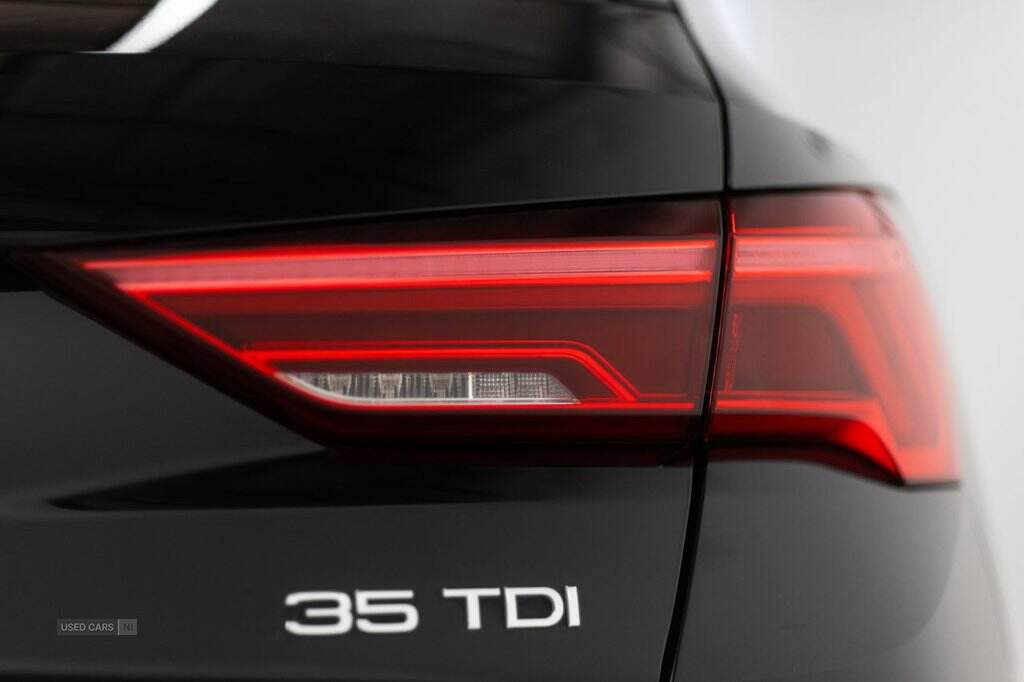 Oct 2020 Audi Q3 35 TDI S Line 5dr S Tronic