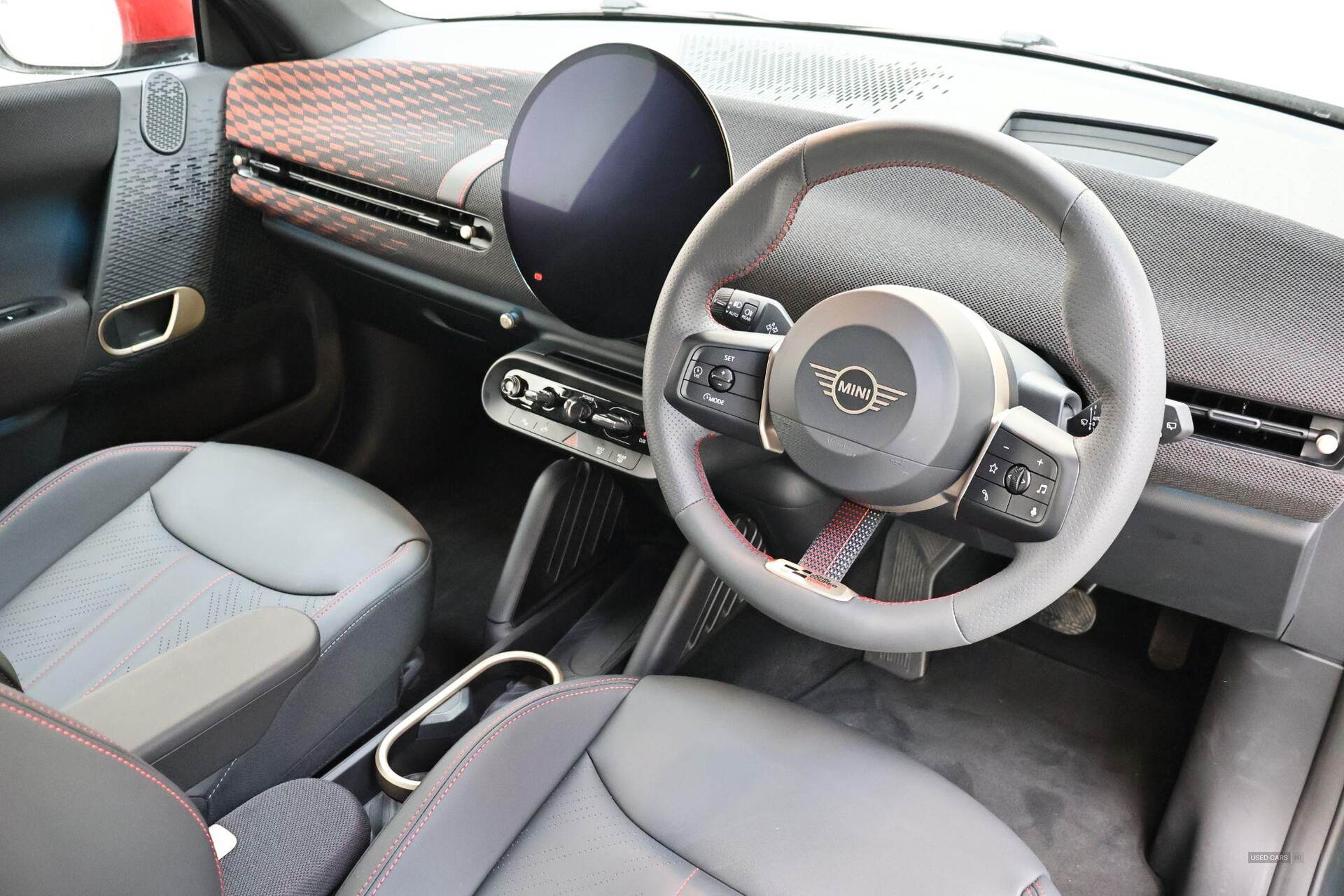 Oct 2024 MINI Hatch Cooper 135kW E Sport [Level 1] 41kWh 3dr Auto