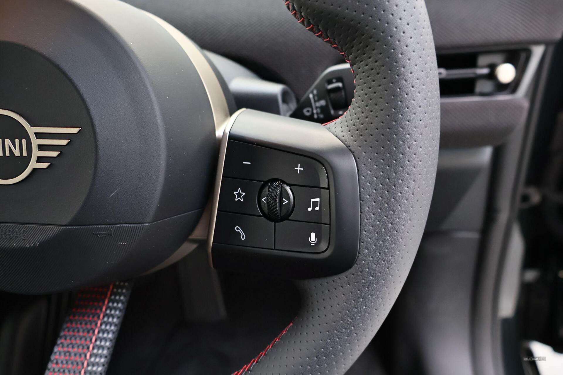Oct 2024 MINI Hatch Cooper 135kW E Sport [Level 1] 41kWh 3dr Auto