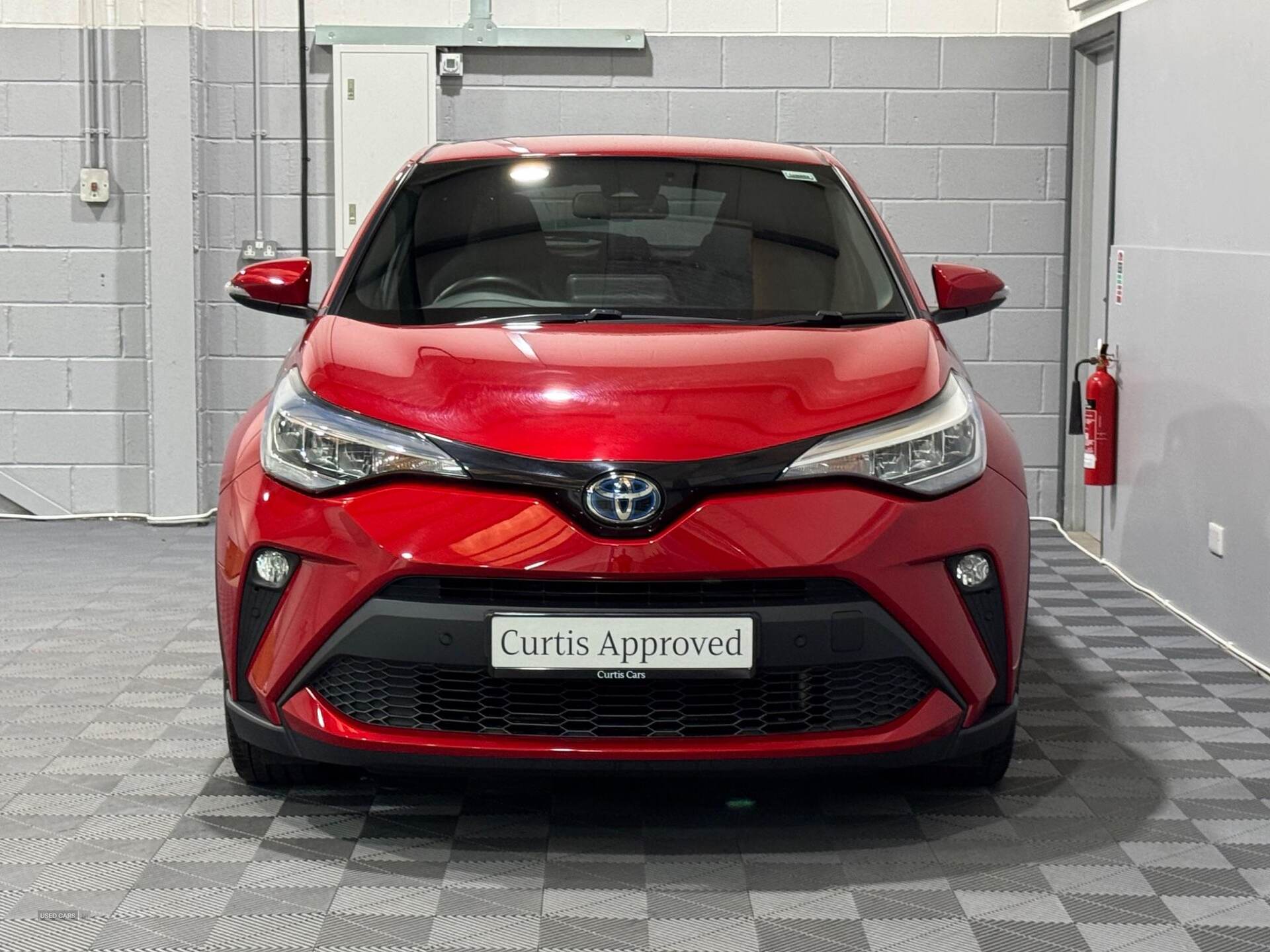 Mar 2022 Toyota C-HR 1.8 Hybrid Design 5dr CVT