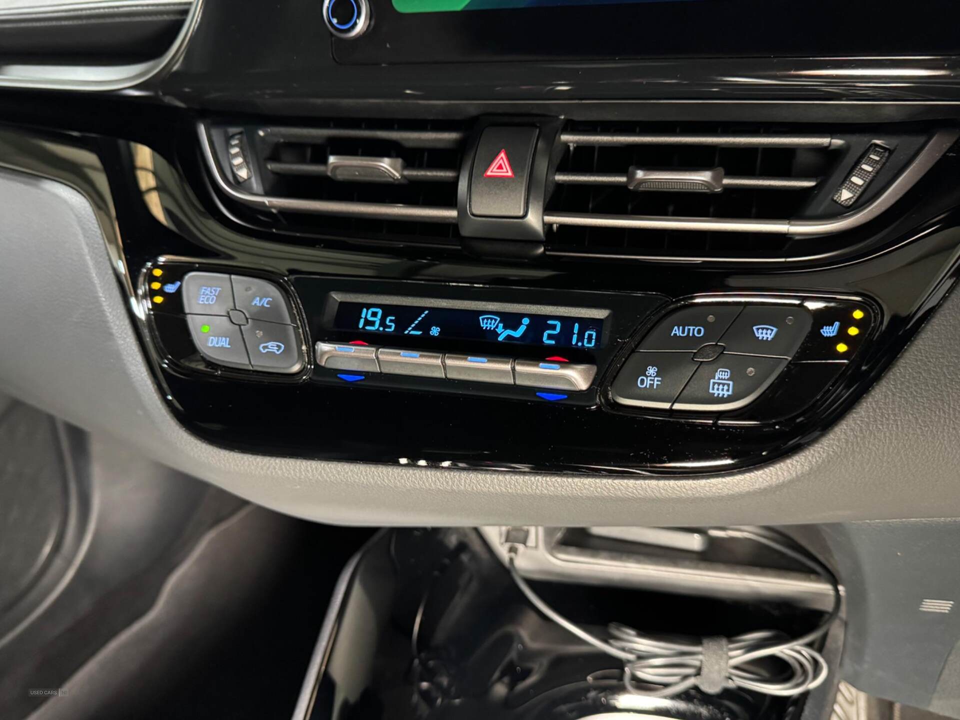 Mar 2022 Toyota C-HR 1.8 Hybrid Design 5dr CVT